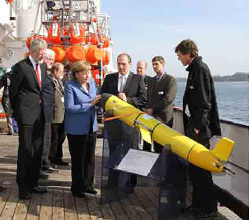 Bundeskanzlerin Angela Merkel besuchte das Forschungszentrum GEOMAR in Kiel